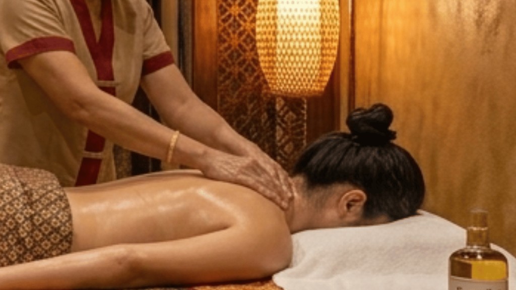 Rug-, nek- en schoudermassage bij Sukpheng Massage & Wellness in Oldenzaal